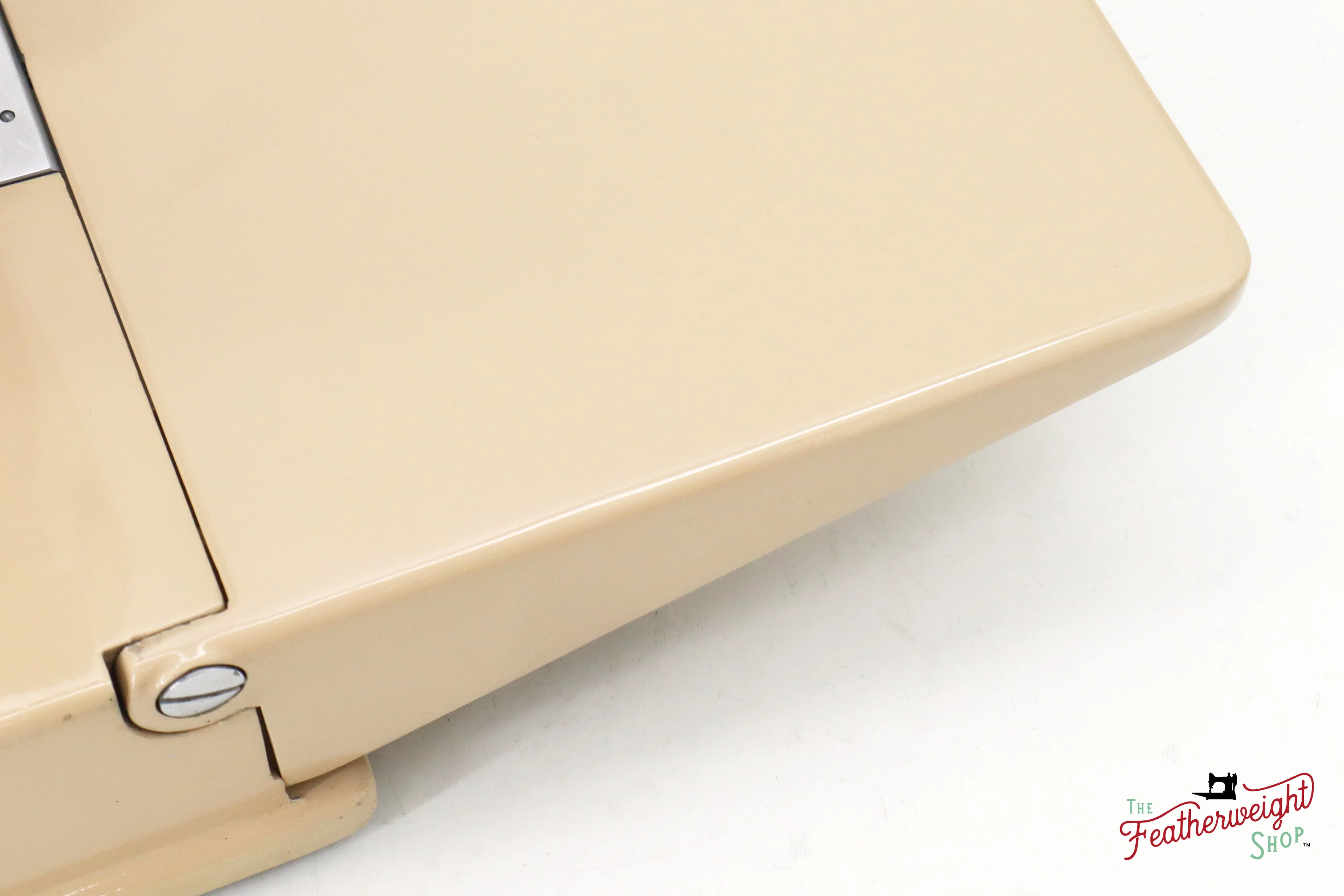 Singer Featherweight 221J Sewing Machine, Tan - ES8804** - Image 14