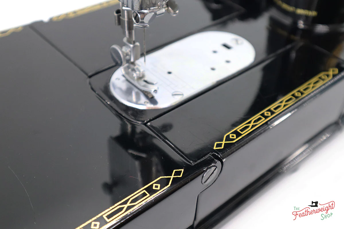 Singer Featherweight 222K 1953 - EJ2681** - Image 14