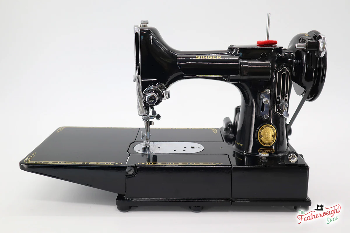 Singer Featherweight 222K 1953 - EJ2681** - Image 3