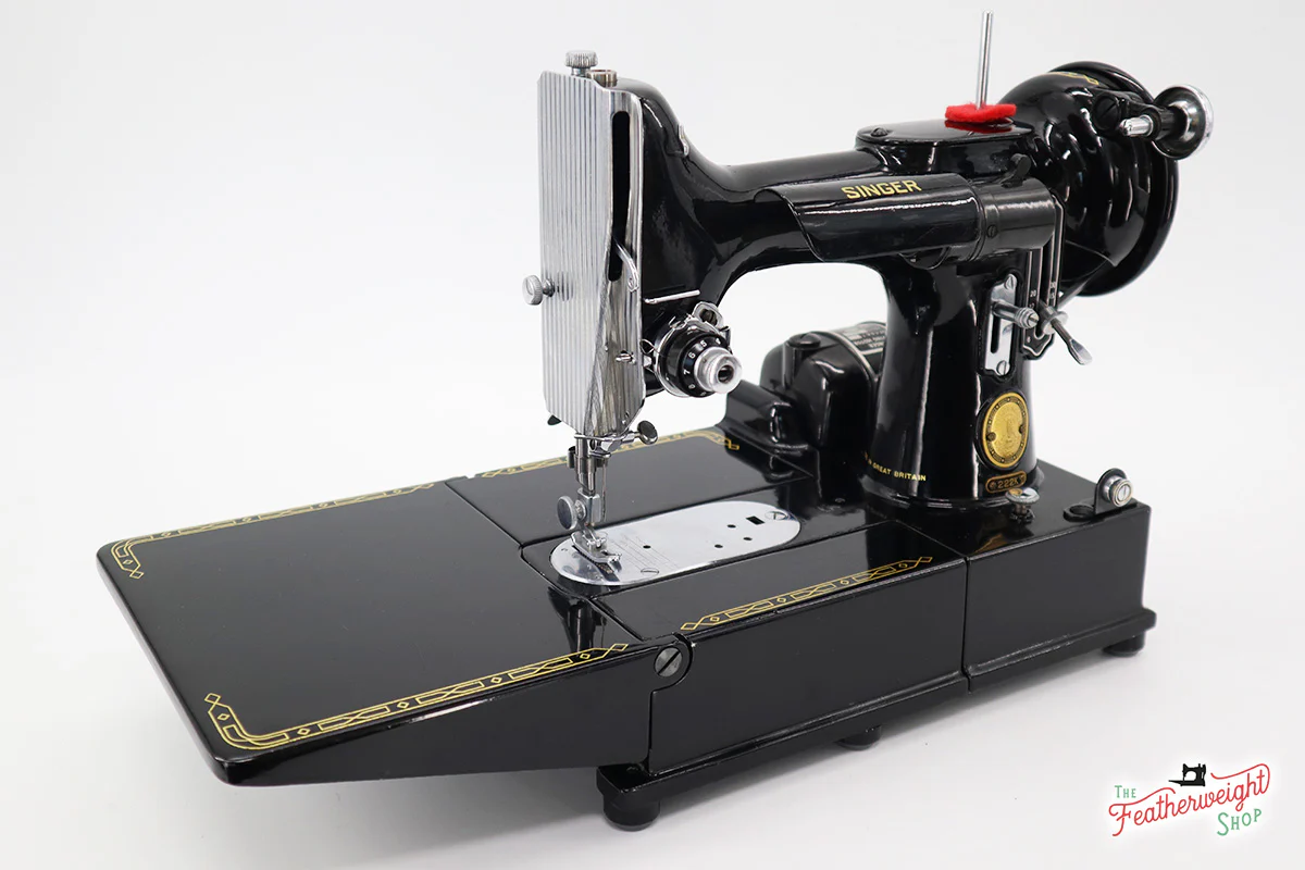 Singer Featherweight 222K 1953 - EJ2681** - Image 4