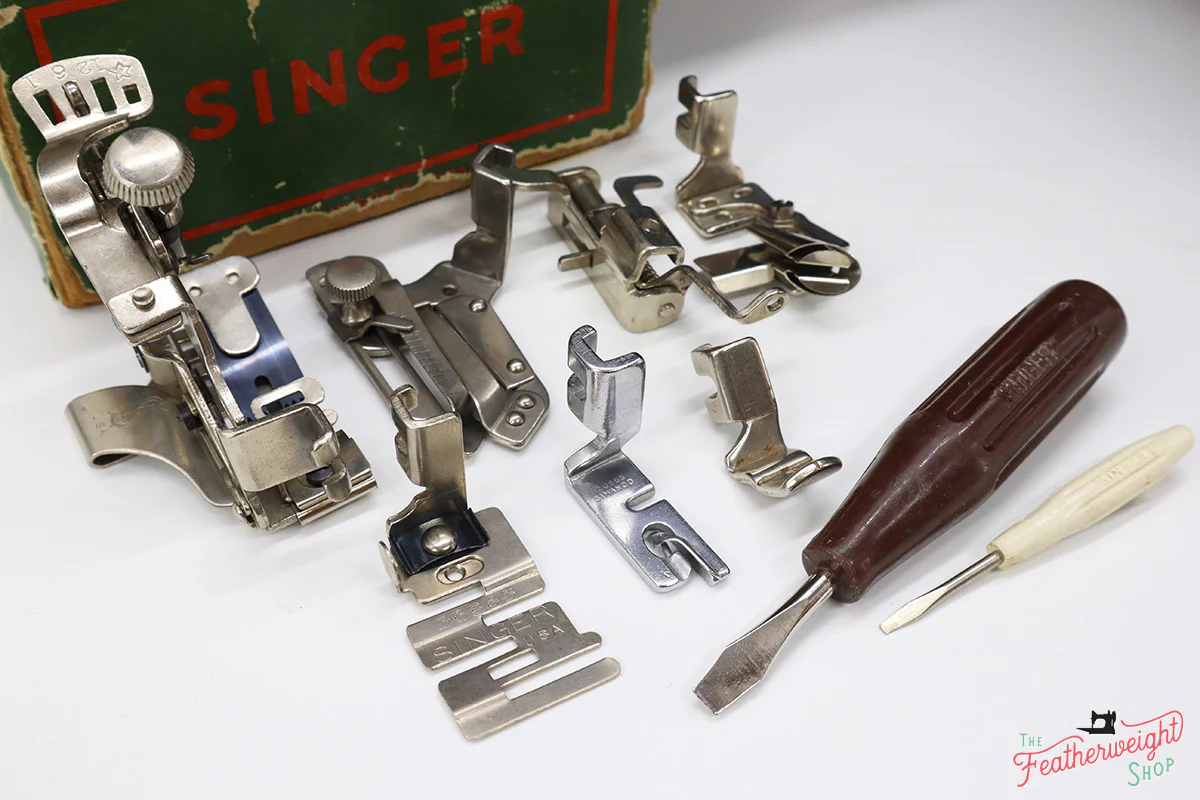 Singer Featherweight 222K 1953 - EJ271*** - Image 19