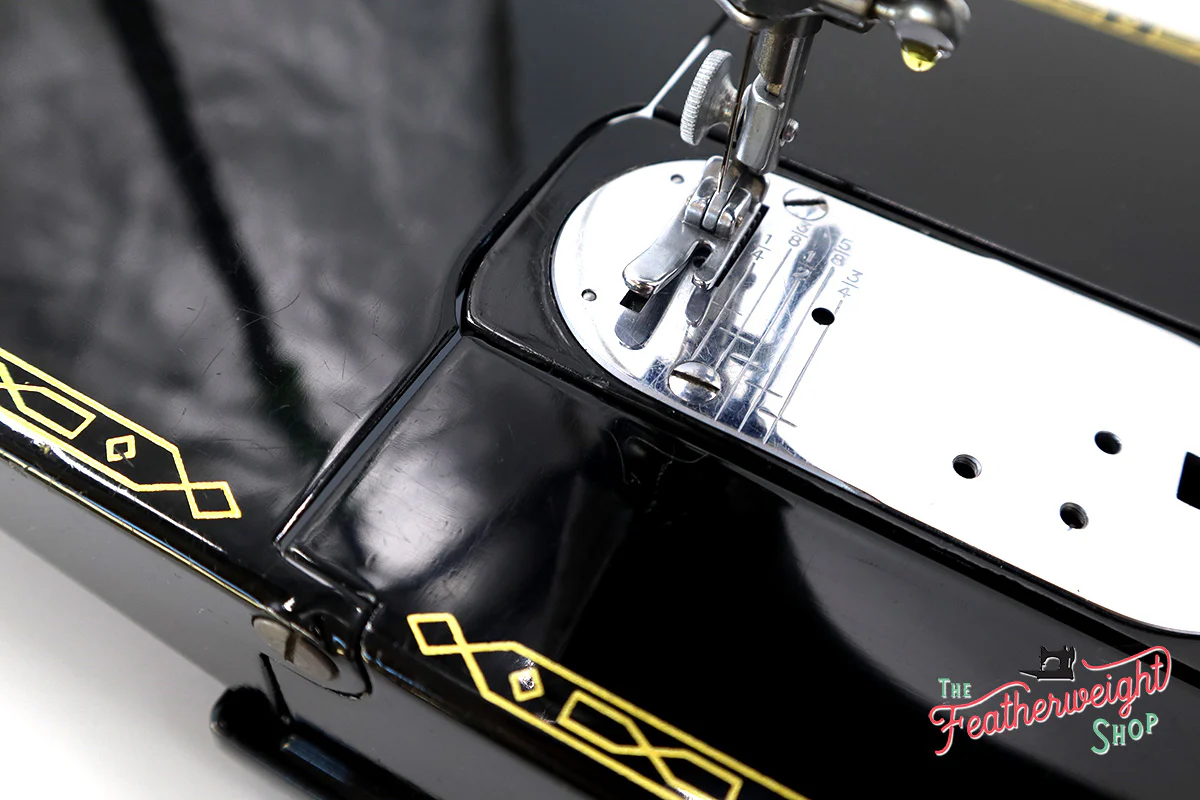 Singer Featherweight 222K 1957 - EM603*** - Image 14