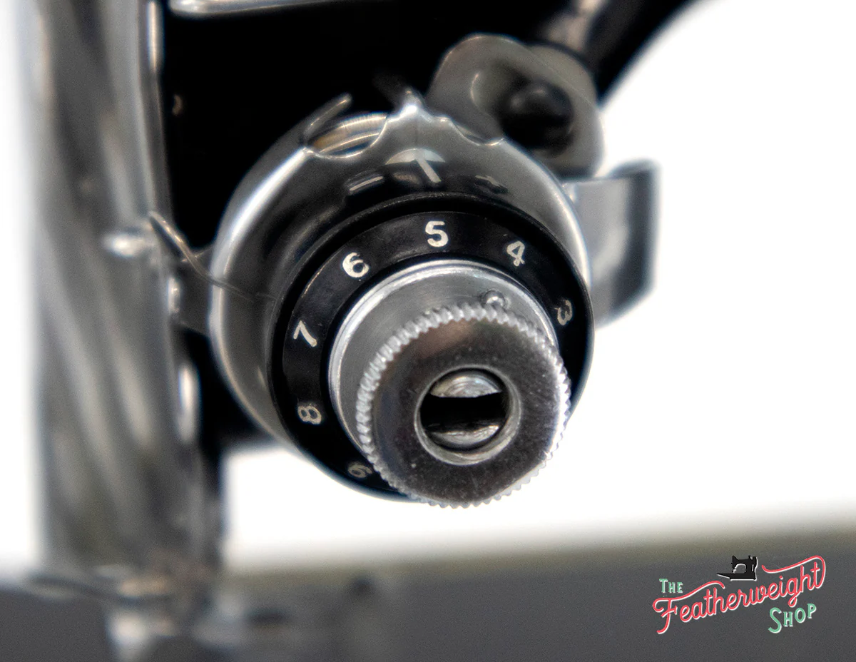 Singer Featherweight 222K 1957 - EM6031** - Image 16