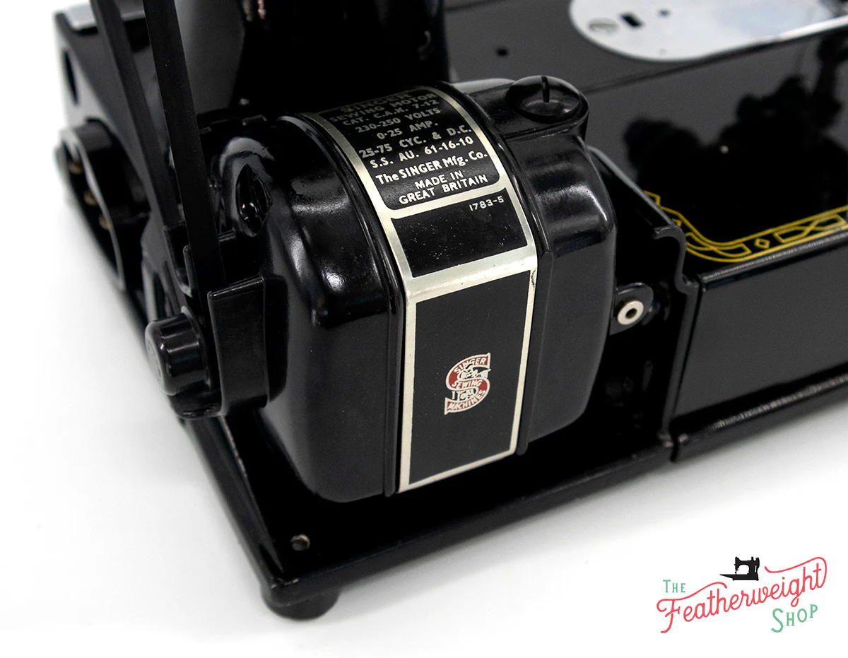 Singer Featherweight 222K 1957 - EM6031** - Image 21
