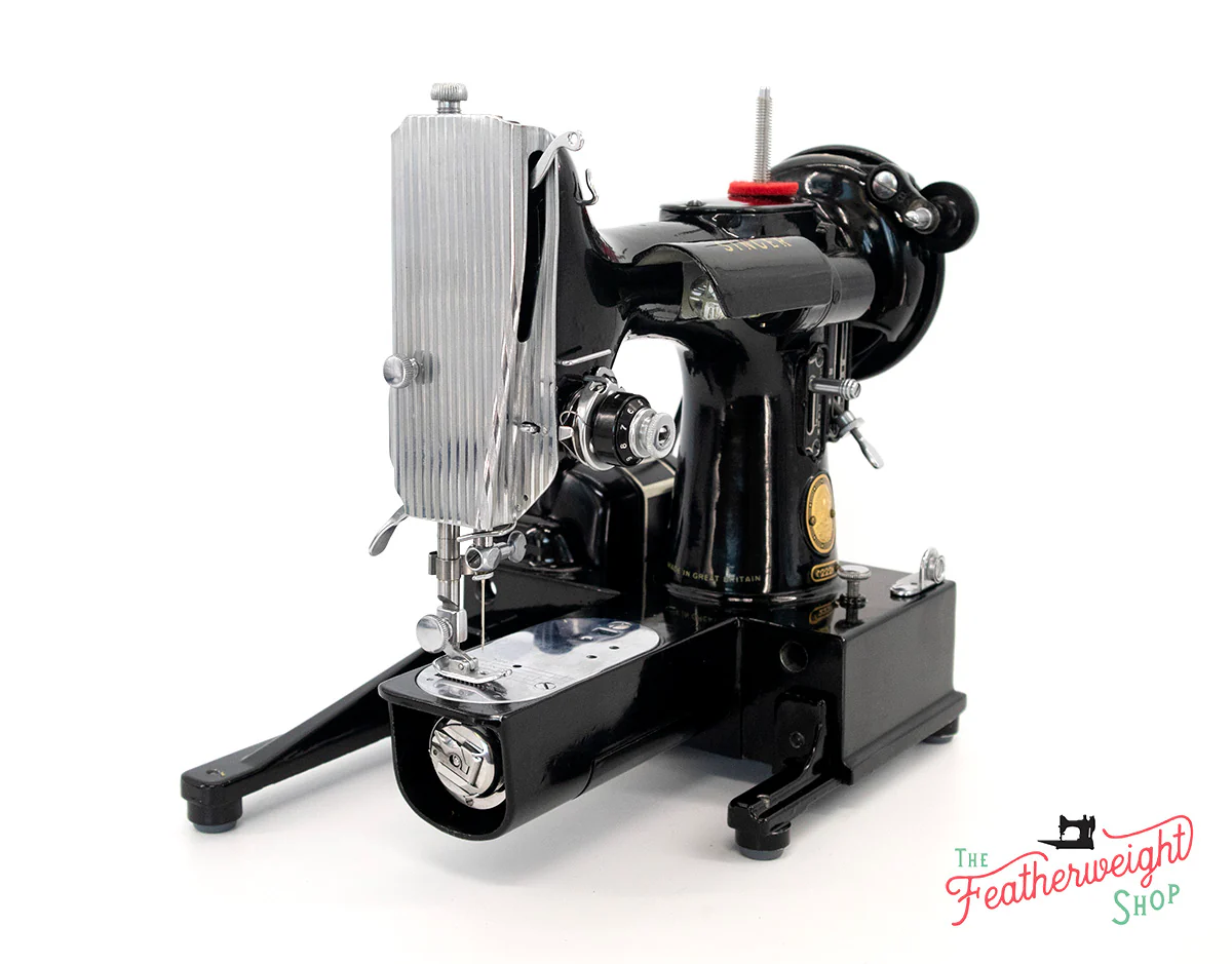Singer Featherweight 222K 1957 - EM6031** - Image 6