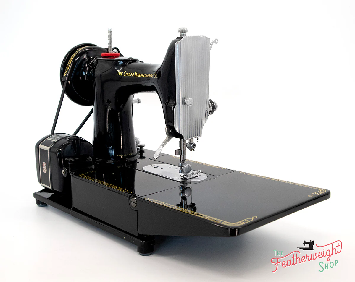 Singer Featherweight 222K 1957 - EM6031** - Image 7