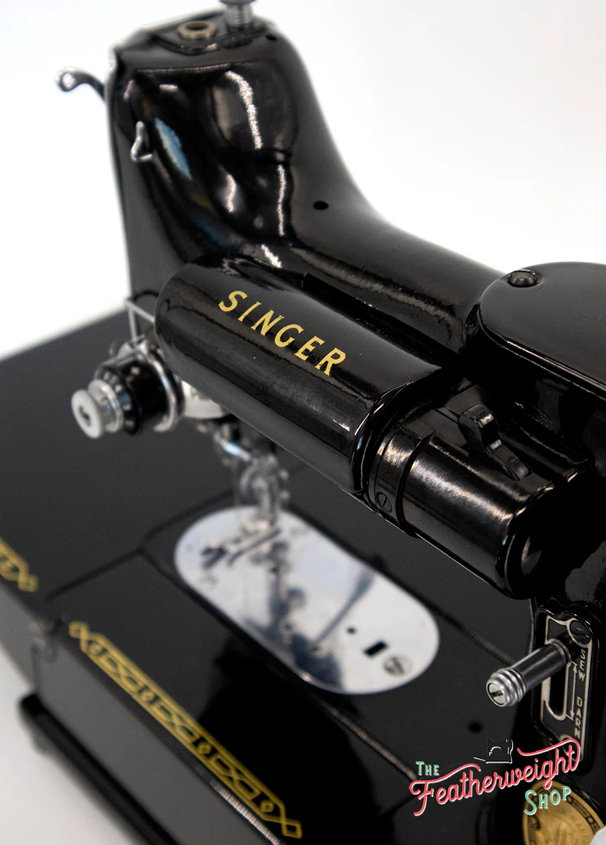 Singer Featherweight 222K 1957 - EM6031** - Image 9