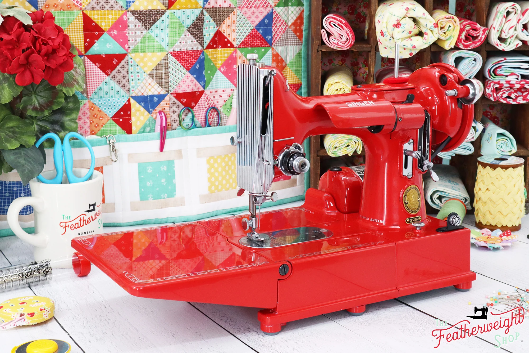 Singer Featherweight 222K EJ225***, 1953 - Fully Restored in Happy Red - 656th 222 Produced! - Image 4