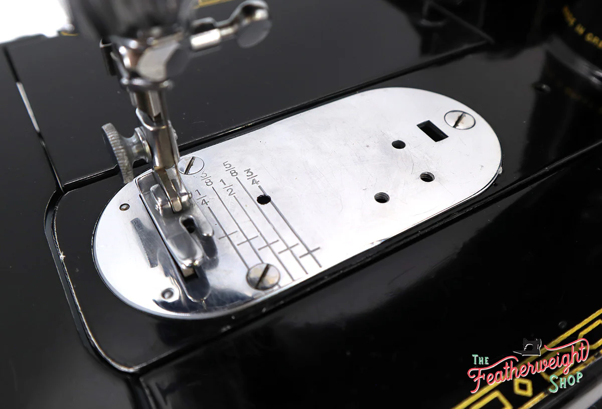 Singer Featherweight 222K 1953 - EJ268*** - Image 14