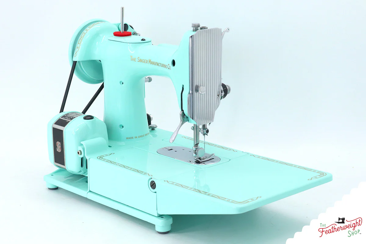 Singer Featherweight 222K - EJ6199** - Fully Restored in Jenny Blue - Image 7