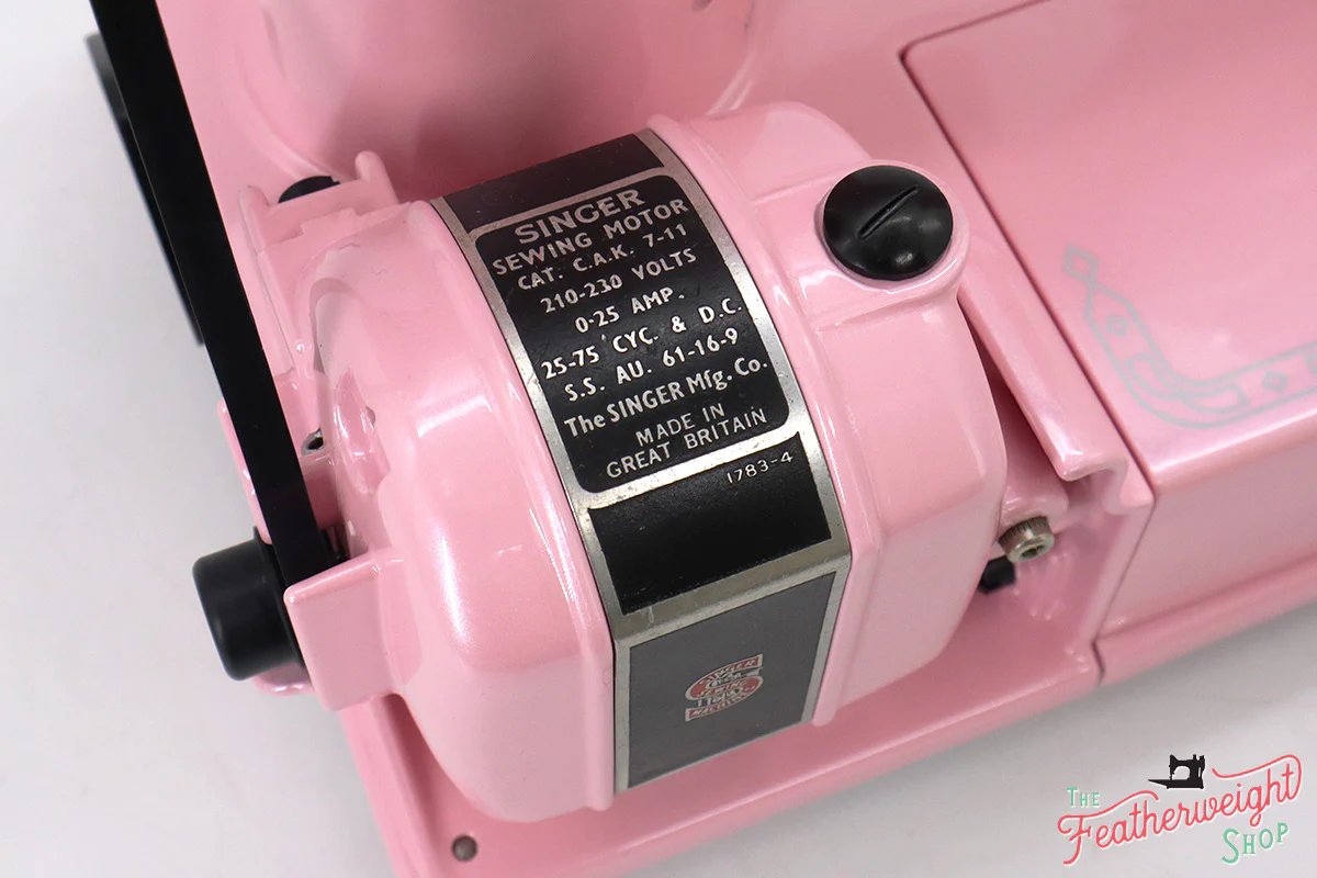 Singer Featherweight 222K - EJ6236** - Fully Restored in Pink Frosting - Image 17