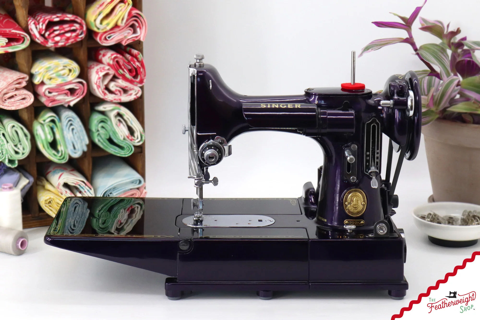 Singer Featherweight 222K - EJ91365* - Fully Restored in Black Iris - Image 4
