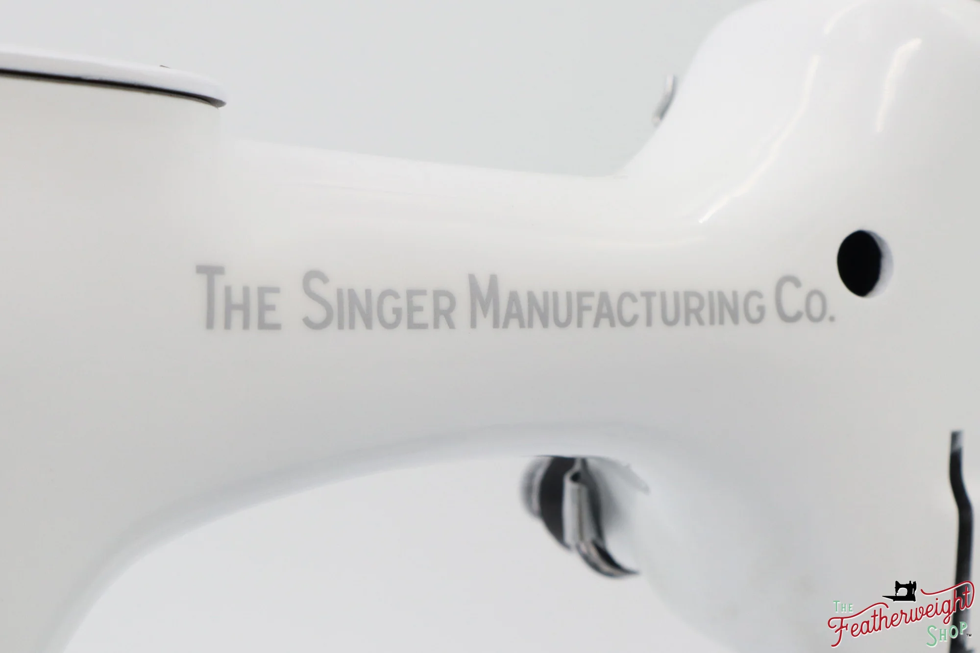 Singer Featherweight 222K - EJ915*** - Fully Restored in White - Image 14