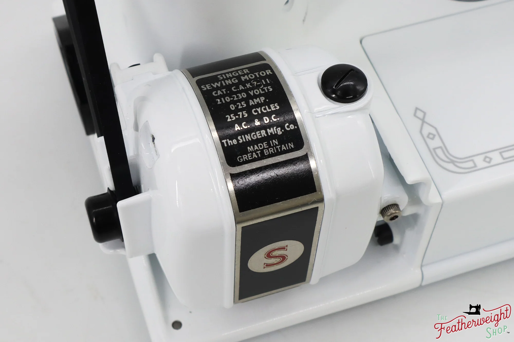 Singer Featherweight 222K - EJ915*** - Fully Restored in White - Image 17