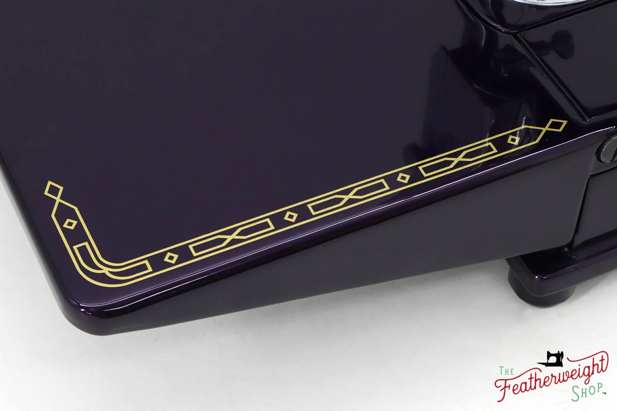 Singer Featherweight 222K - EJ9170** - Fully Restored in Black Iris - Image 11