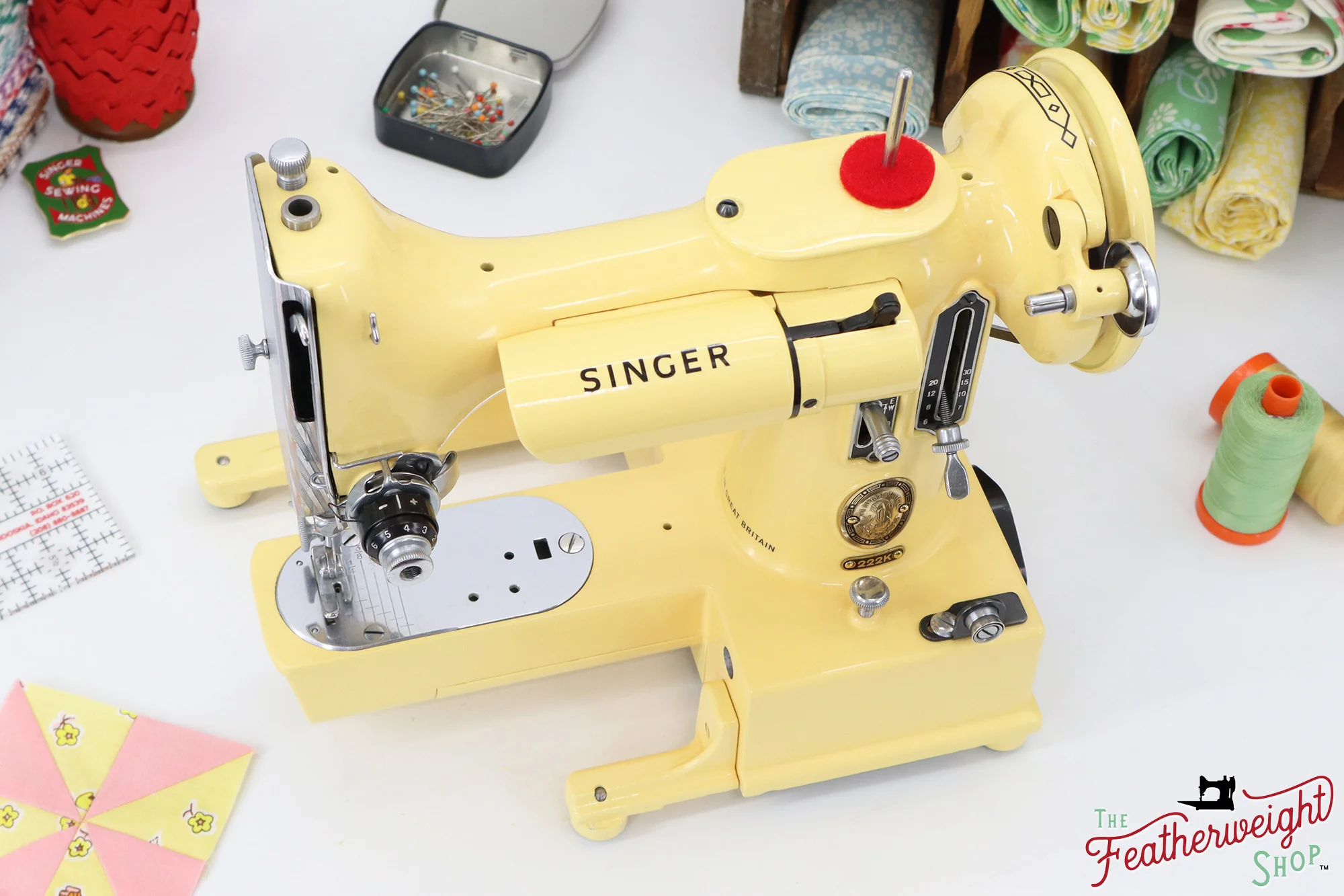 Singer Featherweight 222K - EK3264** - Fully Restored in Happy Yellow - Image 4