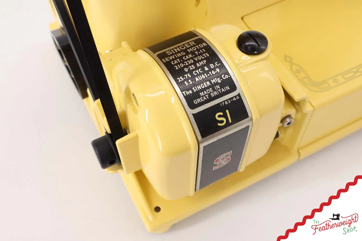 Singer Featherweight 222K - EM6041** - Fully Restored in Happy Yellow - Image 17