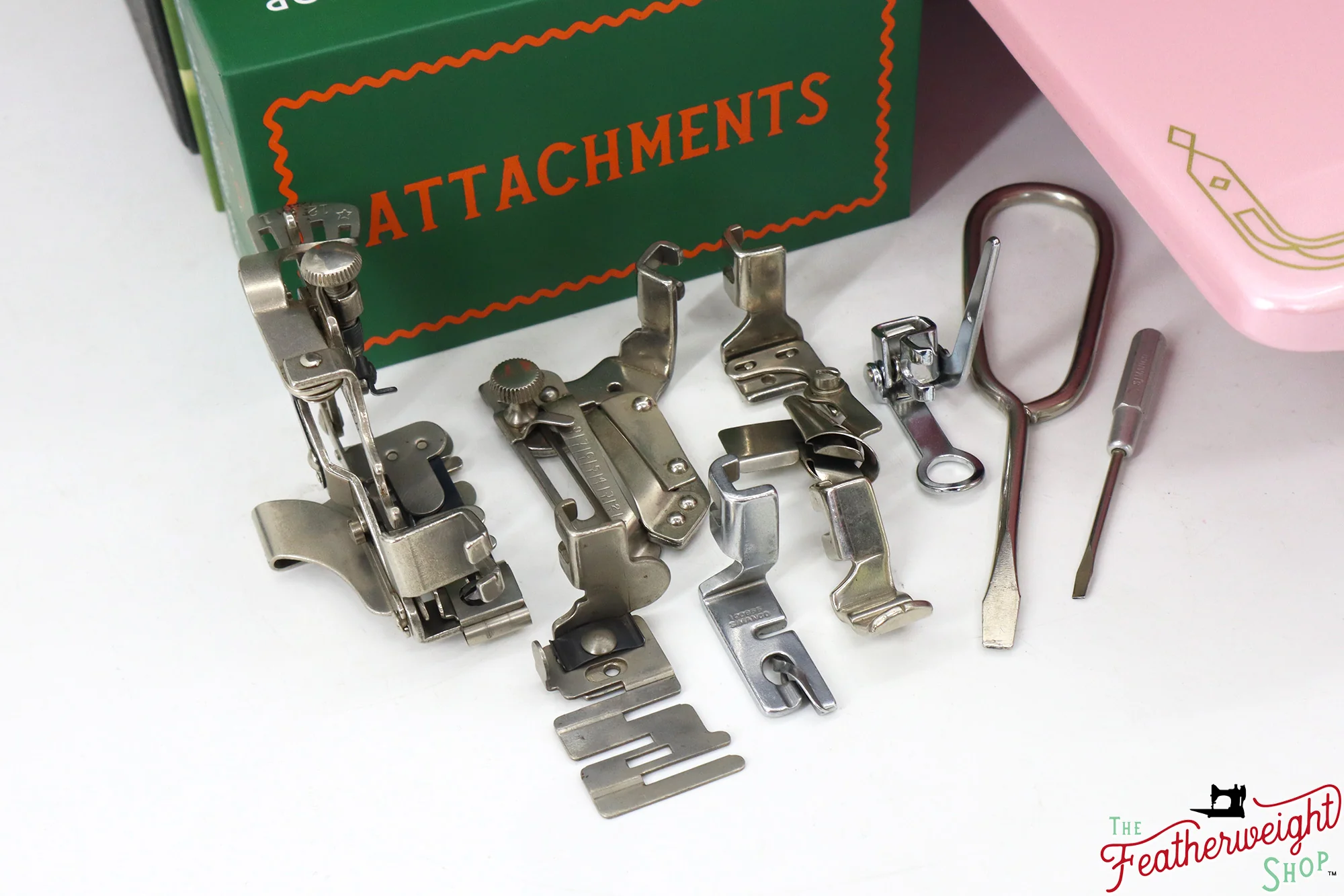 Singer Featherweight 222K - EM9594** - Fully Restored in Pink Frosting - Image 22