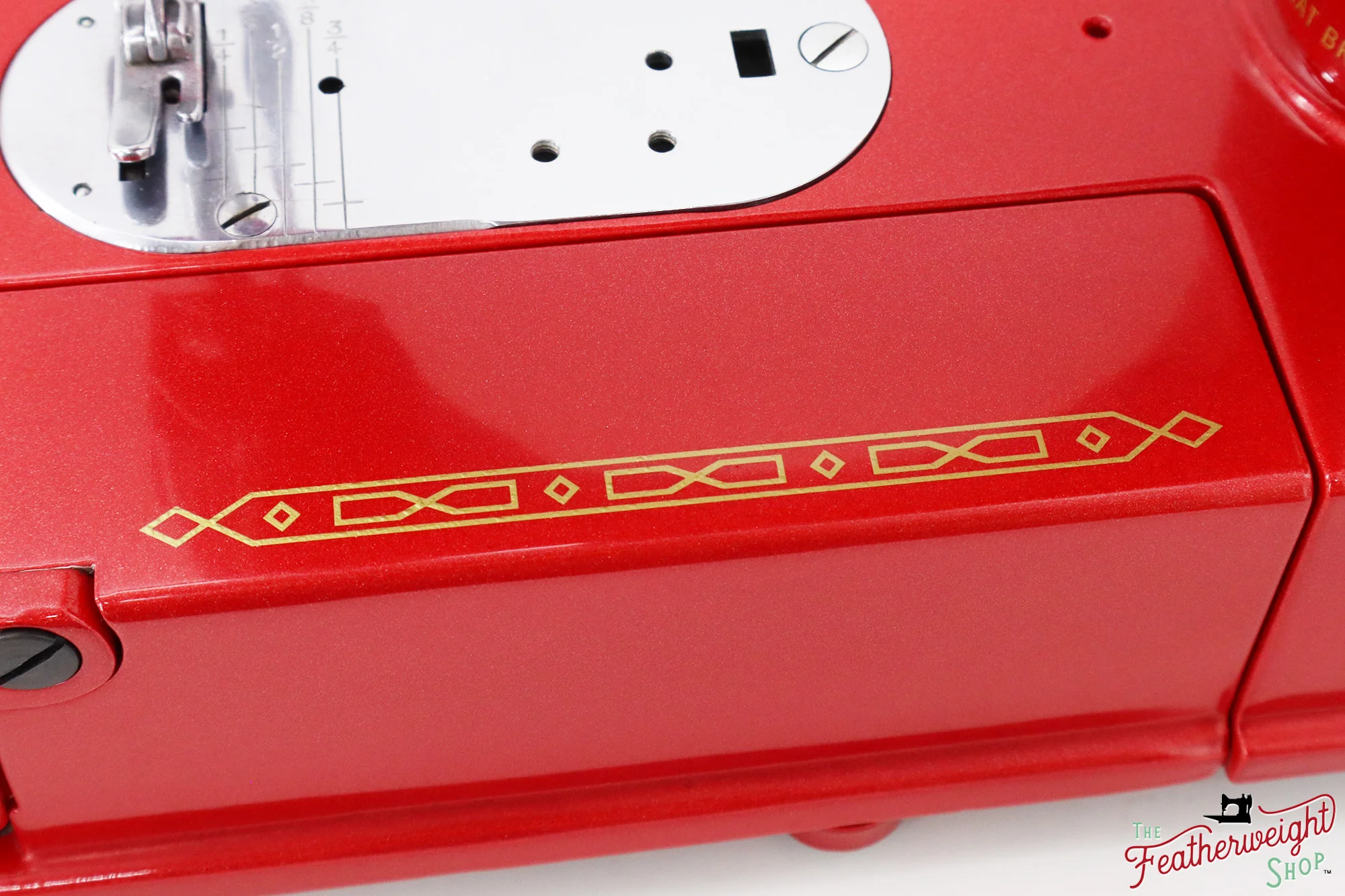 Singer Featherweight 222K Red 'S' - ES1660** - Fully Restored in Candy Apple Red - Image 11