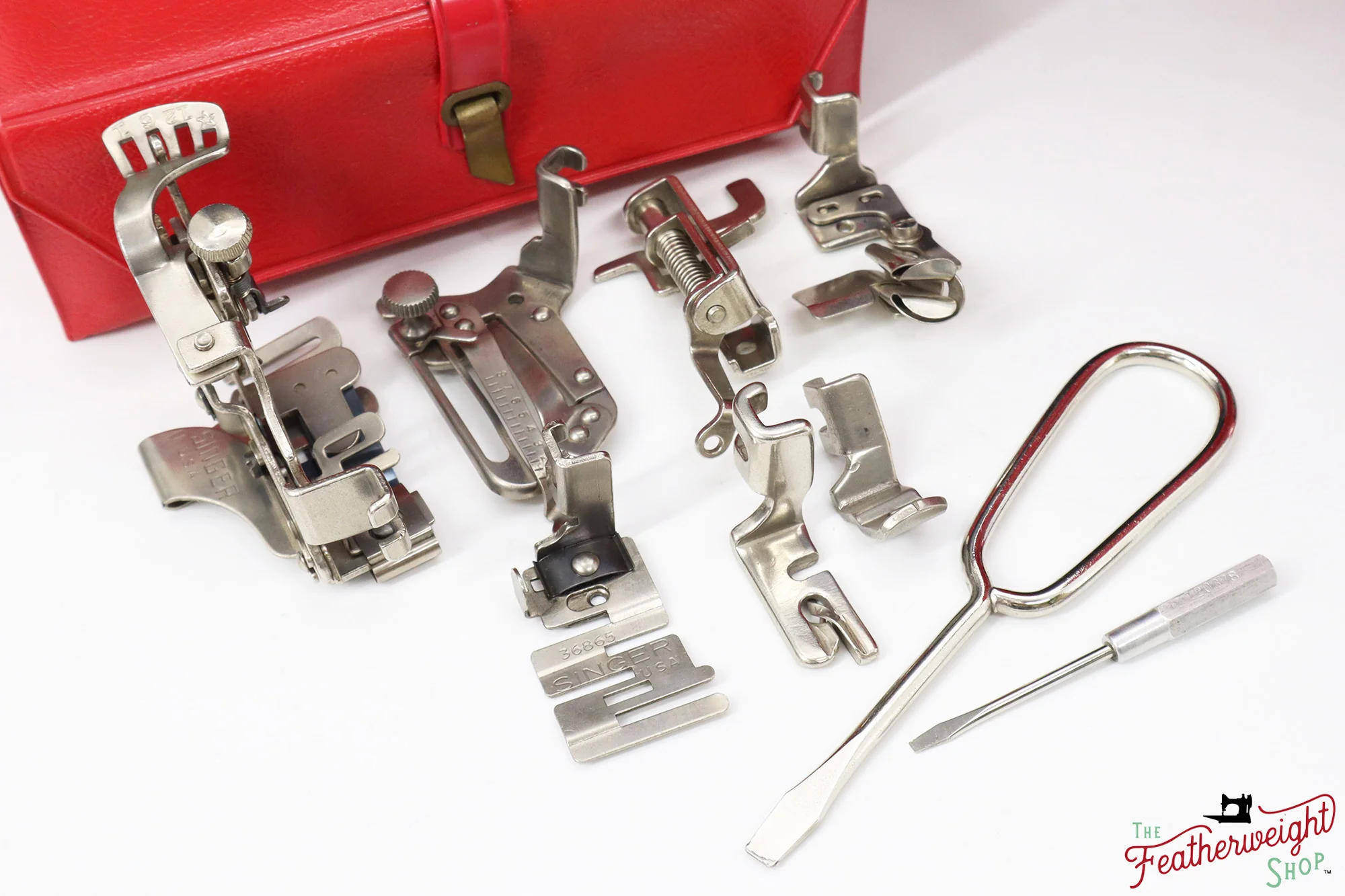 Singer Featherweight 222K Red 'S' - ES1660** - Fully Restored in Candy Apple Red - Image 21