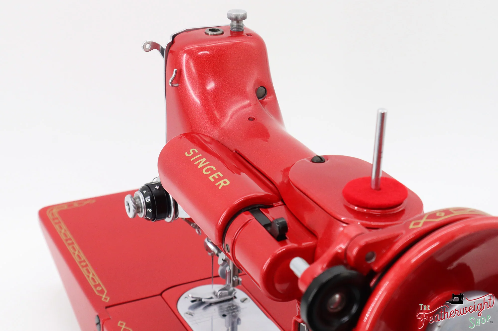 Singer Featherweight 222K Red 'S' - ES1660** - Fully Restored in Candy Apple Red - Image 9