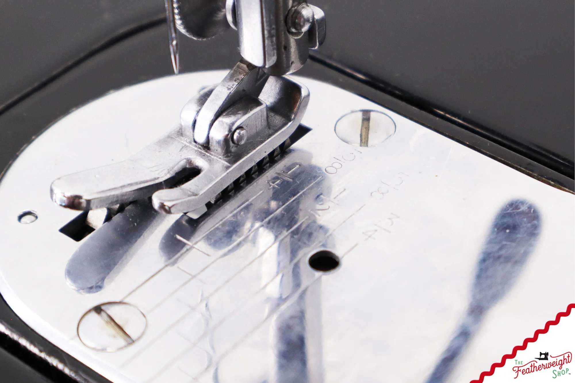 Singer Featherweight 222K Sewing Machine - EJ21193*, 1953 - 193rd Produced! - Image 15