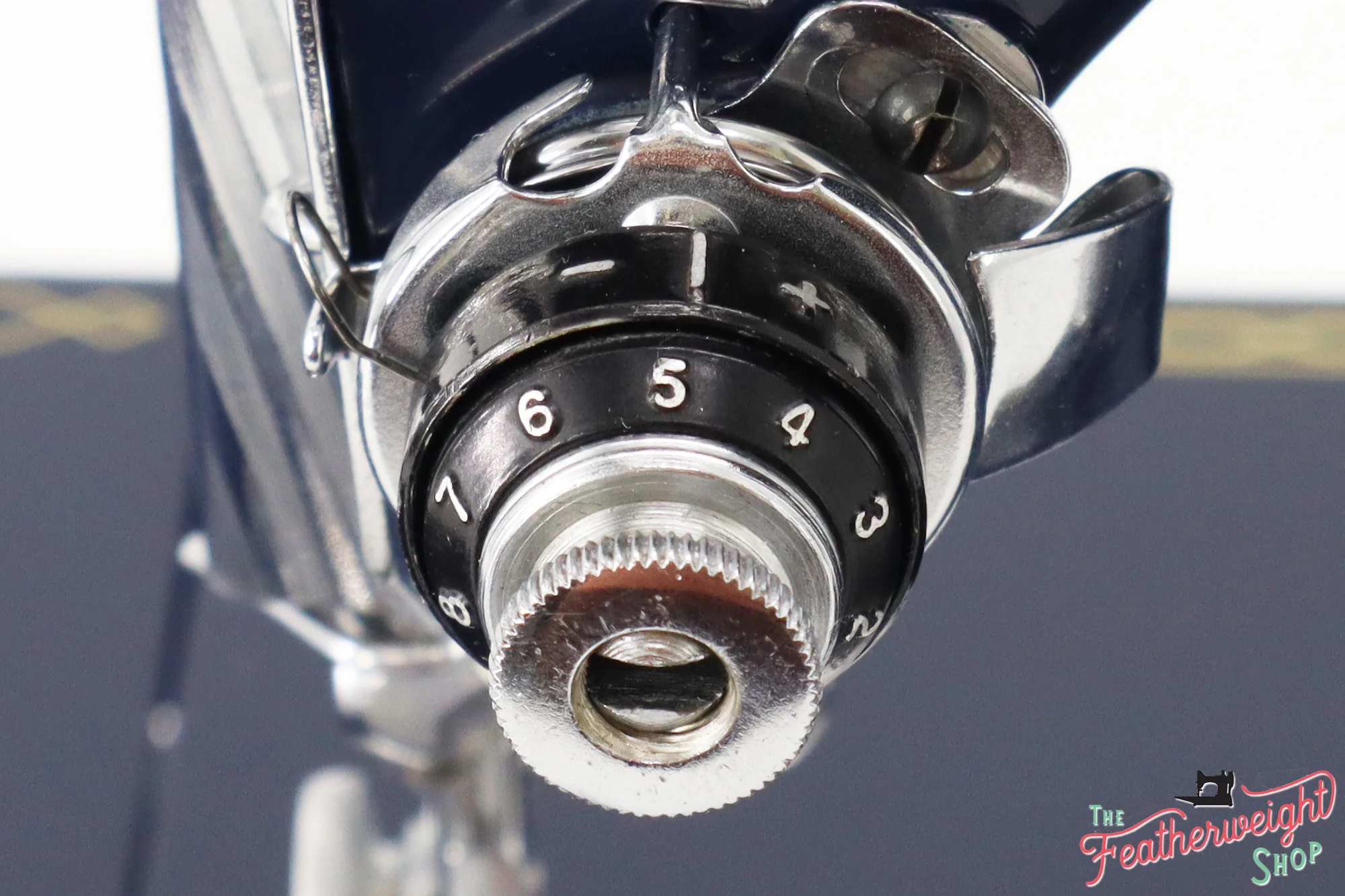 Singer Featherweight 222K Sewing Machine, EJ2680** - Fully Restored in Navy - Image 15