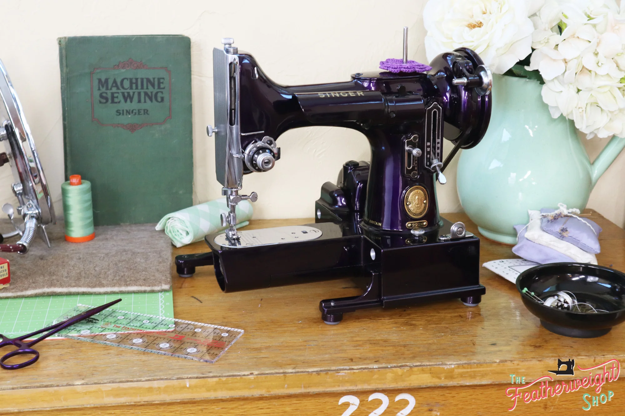 Singer Featherweight 222K Sewing Machine EJ26916* - Fully Restored in Black Iris - Image 3