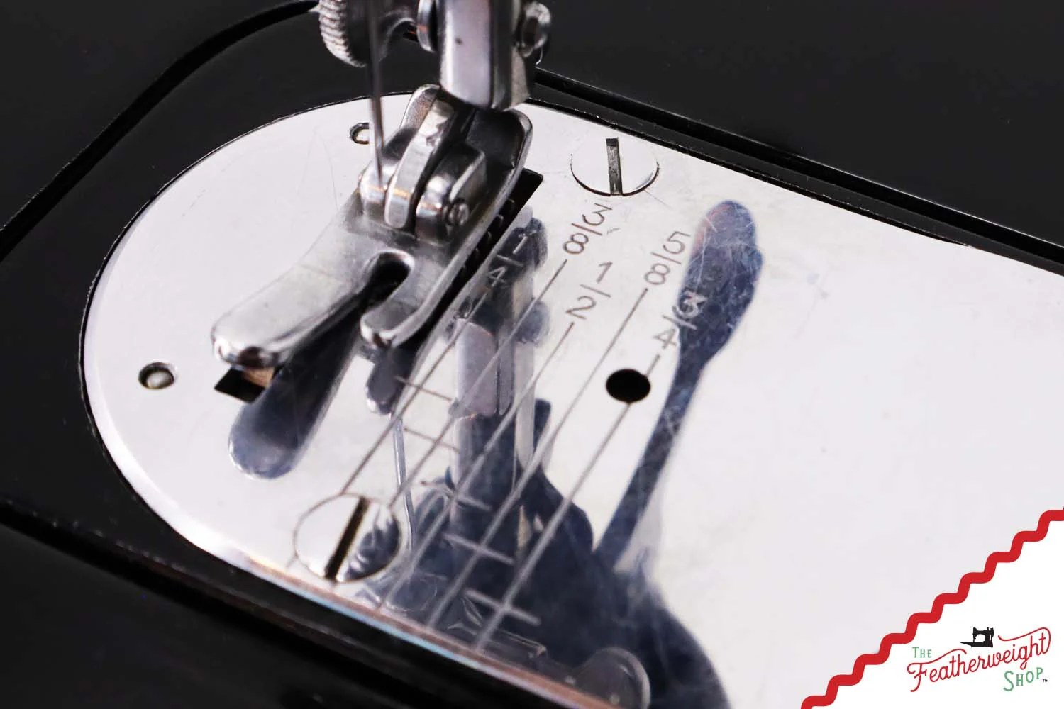Singer Featherweight 222K Sewing Machine - EJ26949*, 1953 - Image 15