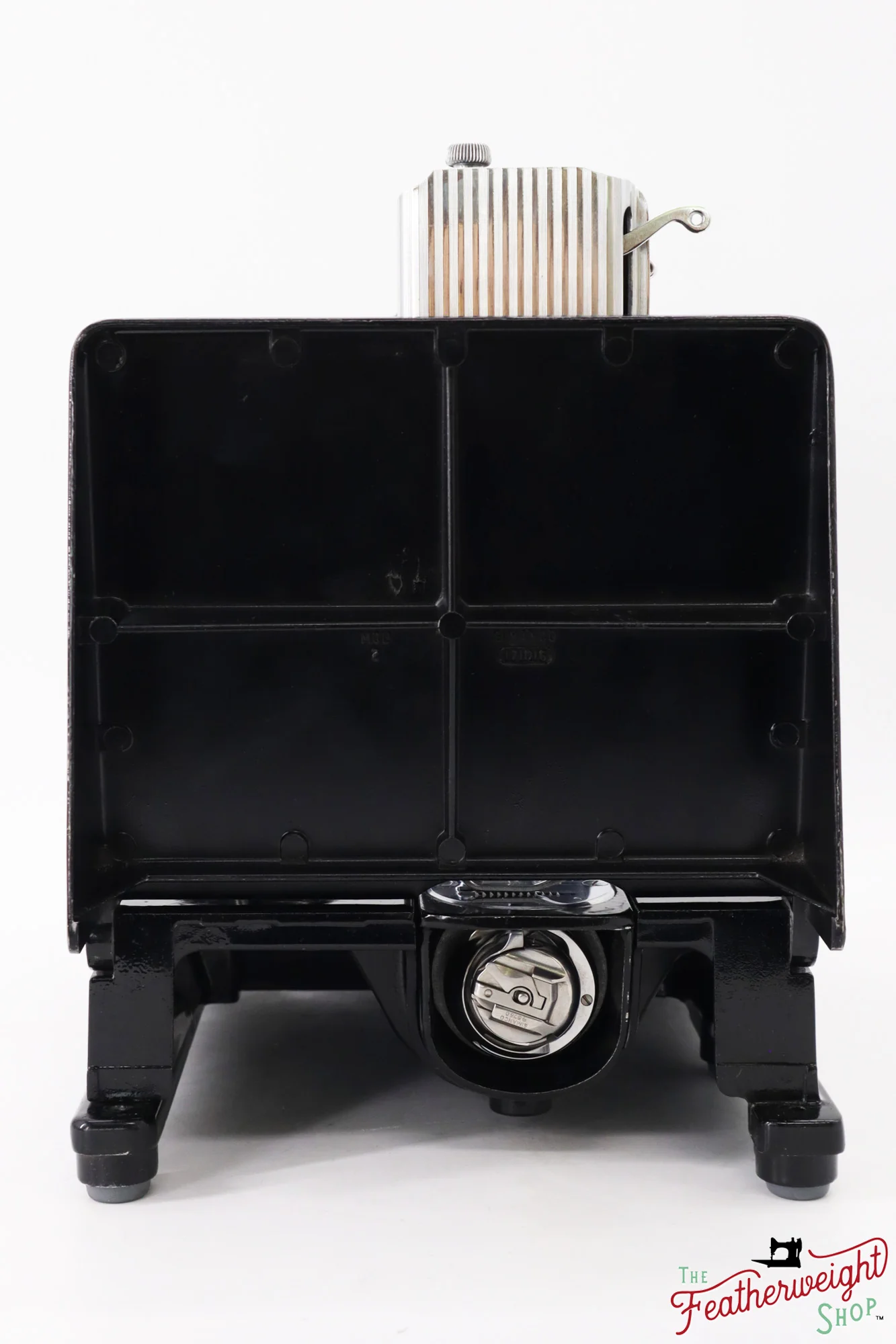 Singer Featherweight 222K Sewing Machine - EJ2696**, 1953 - Image 5