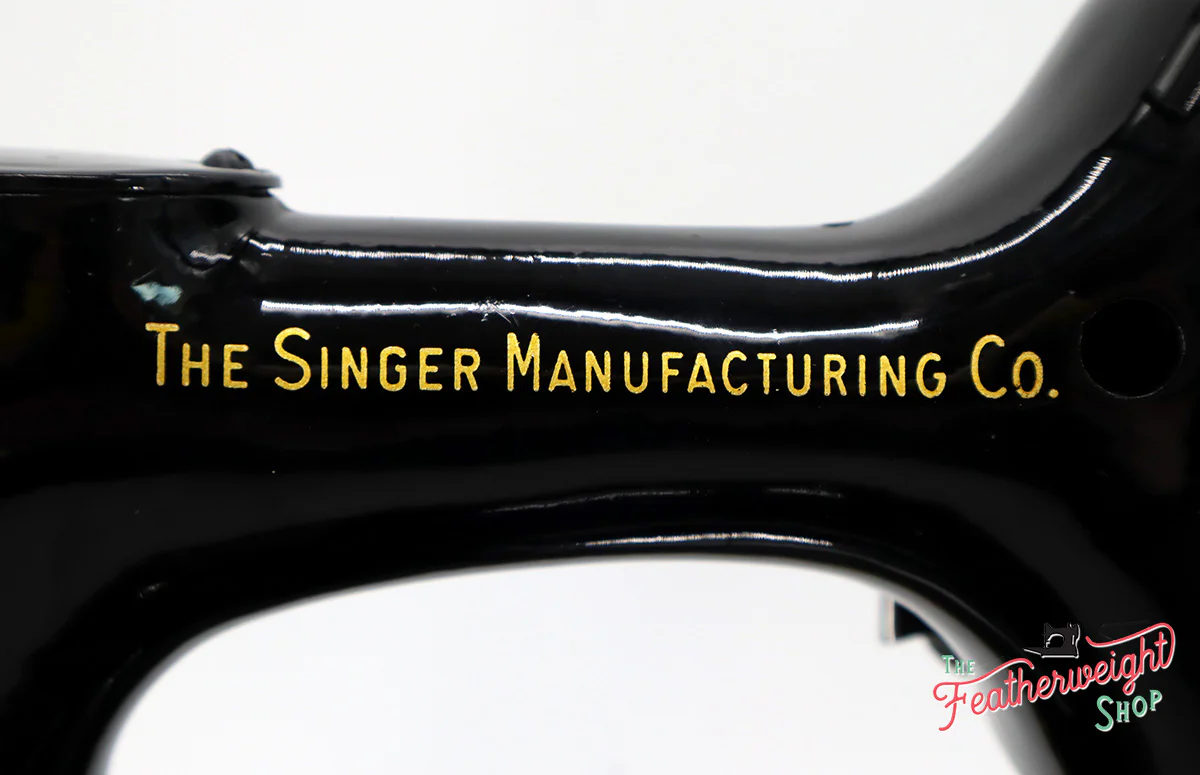 Singer Featherweight 222K Sewing Machine EJ616*** - Image 13