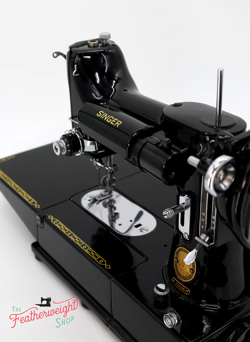 Singer Featherweight 222K Sewing Machine EJ616*** - Image 14