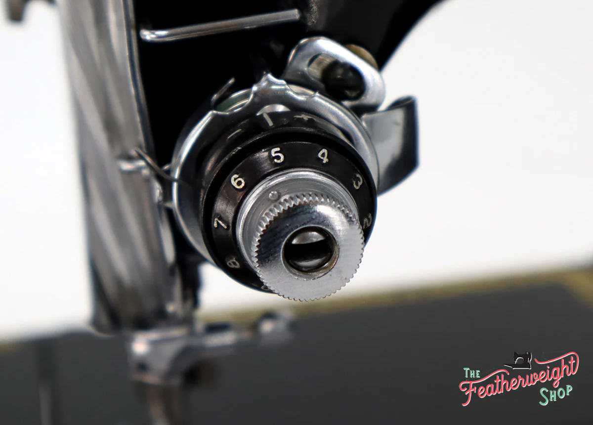 Singer Featherweight 222K Sewing Machine EJ616*** - Image 16