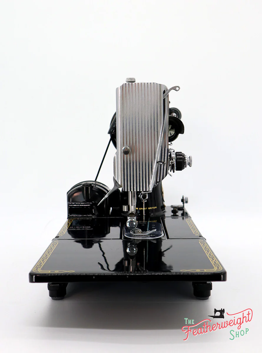Singer Featherweight 222K Sewing Machine EJ616*** - Image 5