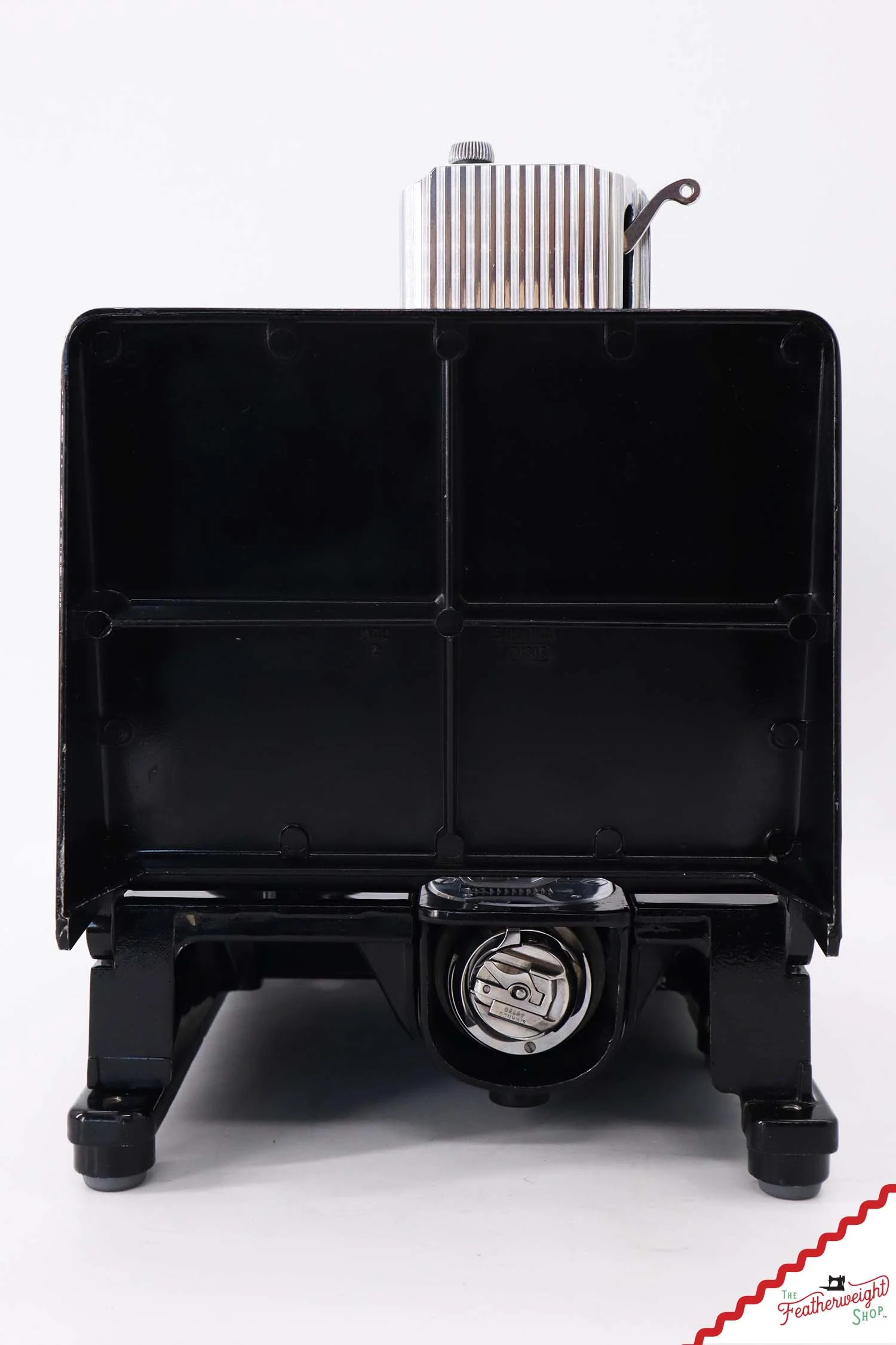 Singer Featherweight 222K Sewing Machine - EJ62070*, 1954 - Image 5
