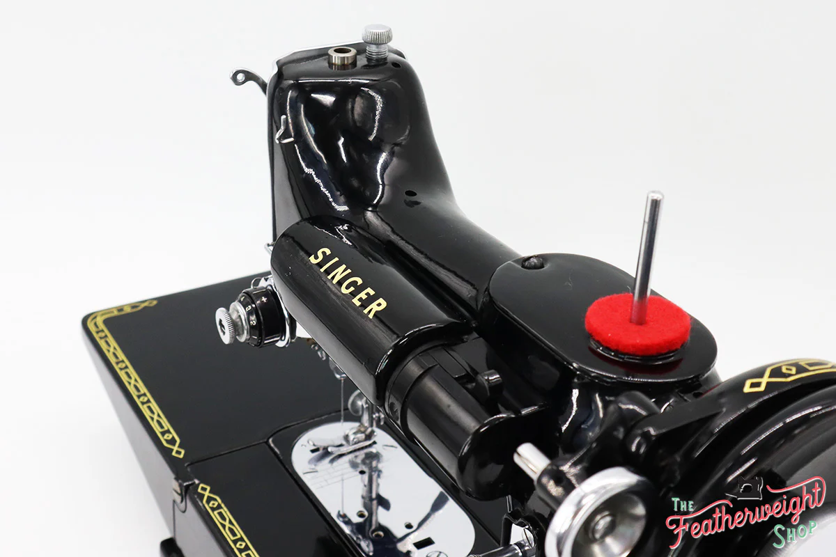Singer Featherweight 222K Sewing Machine EJ621*** - Image 14
