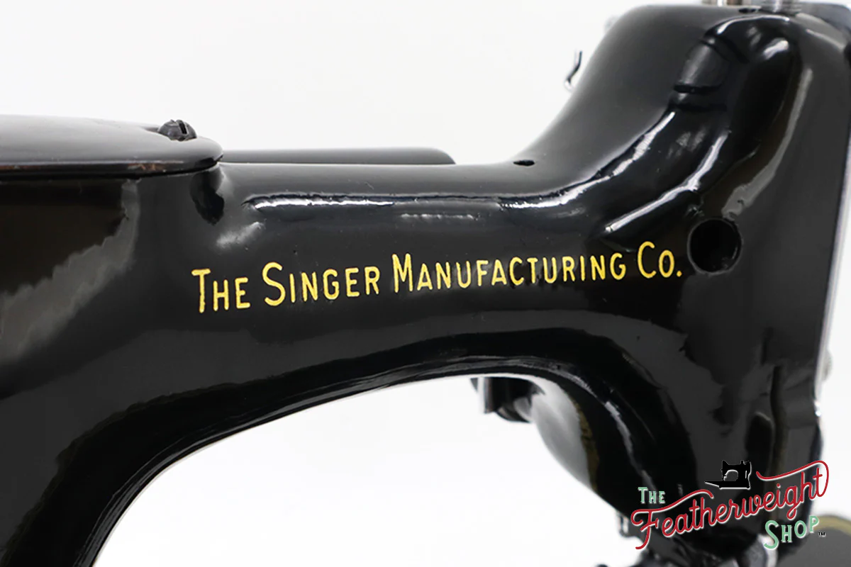 Singer Featherweight 222K Sewing Machine - EJ6230**, 1954 - Image 13