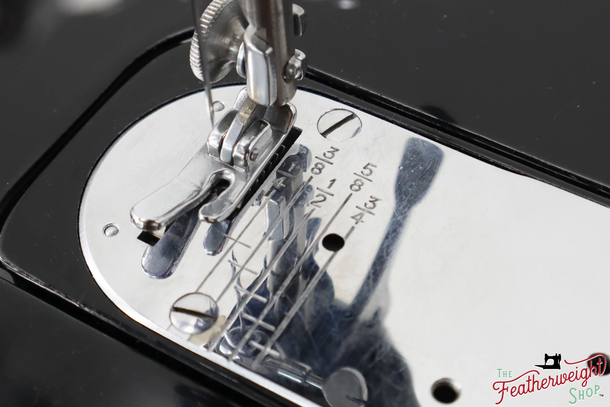 Singer Featherweight 222K Sewing Machine - EJ6234**, 1954 - Image 16