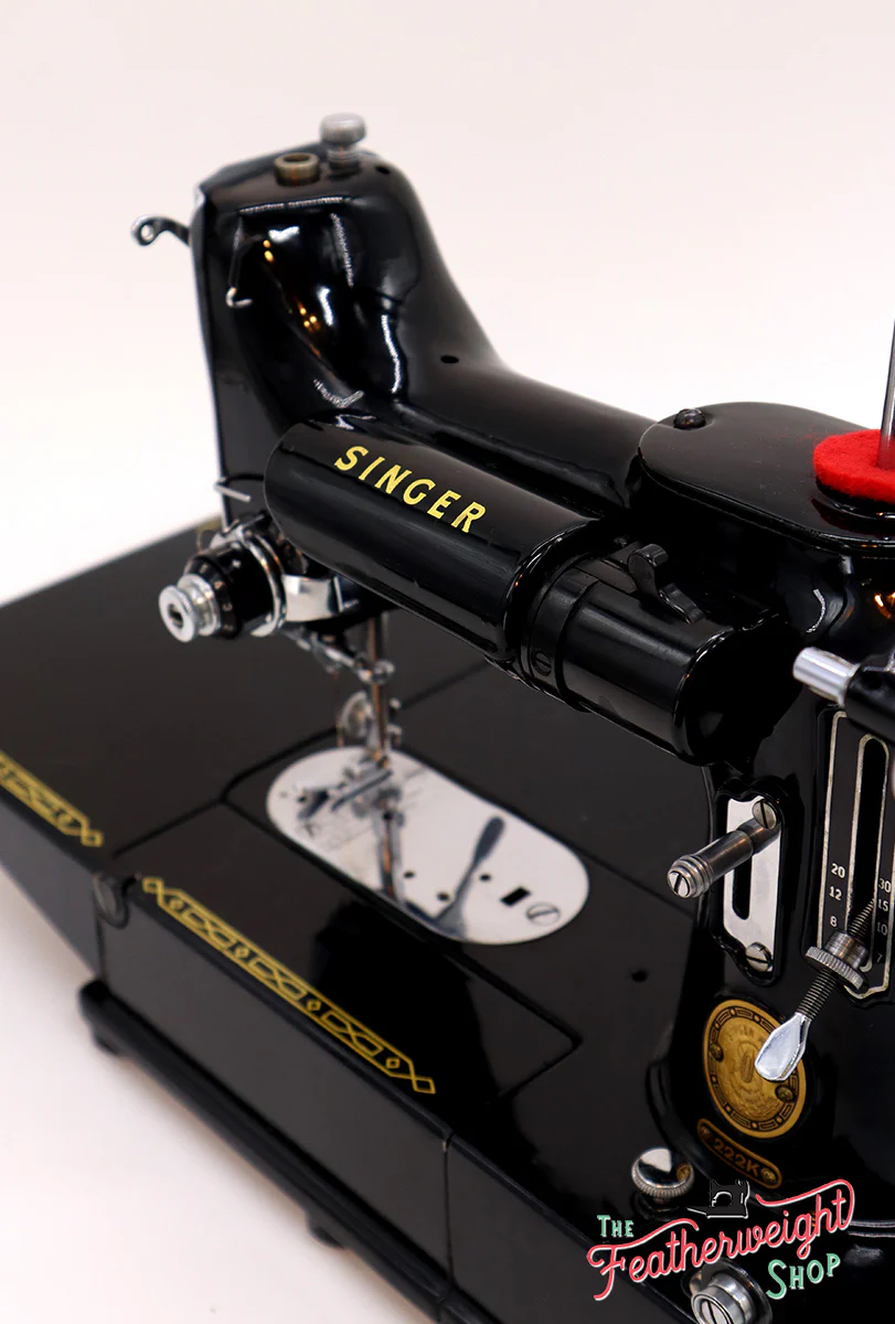 Singer Featherweight 222K Sewing Machine EJ909*** - Image 9