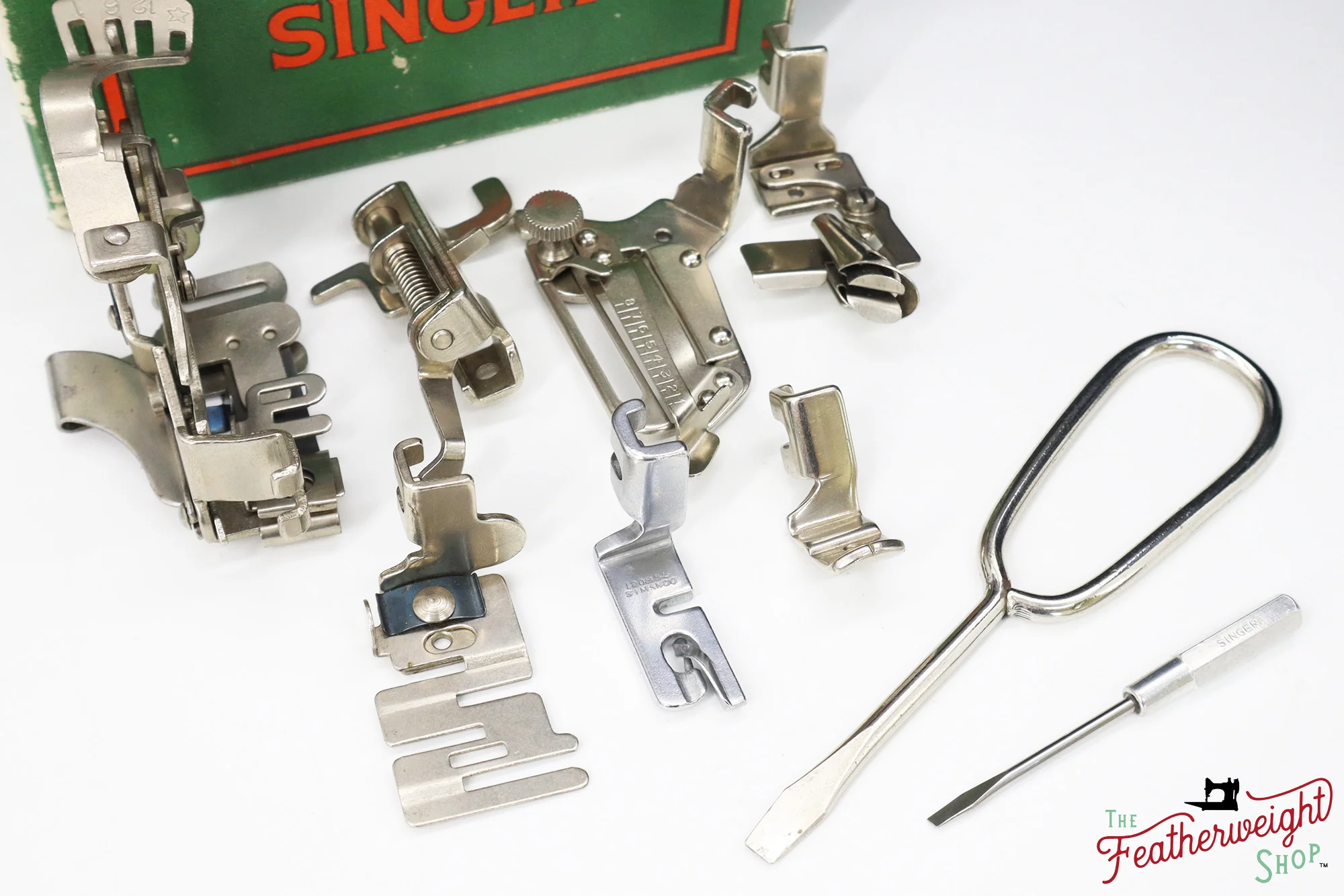 Singer Featherweight 222K Sewing Machine - EJ9109** - 1954 - Image 17