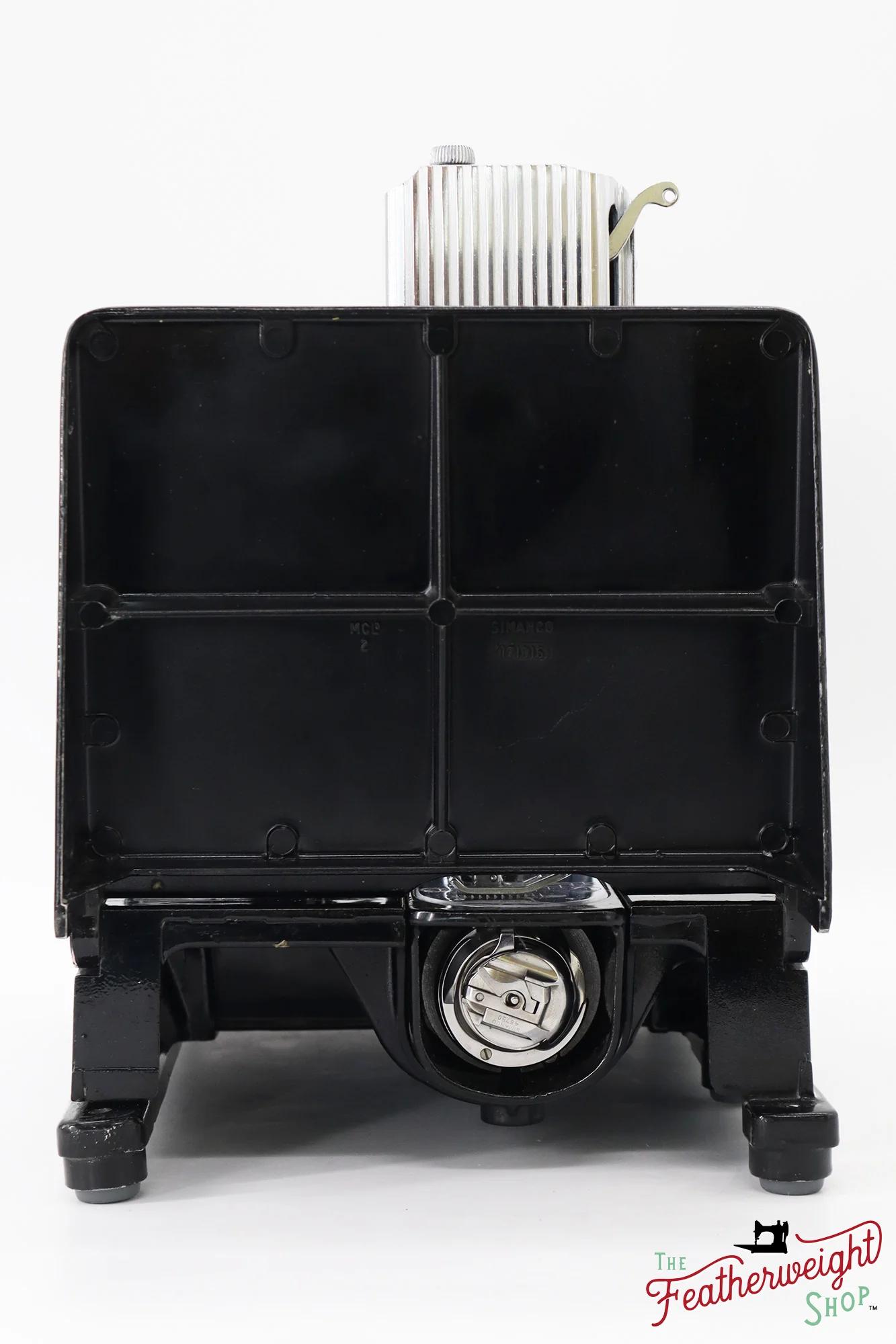 Singer Featherweight 222K Sewing Machine - EJ9109** - 1954 - Image 6