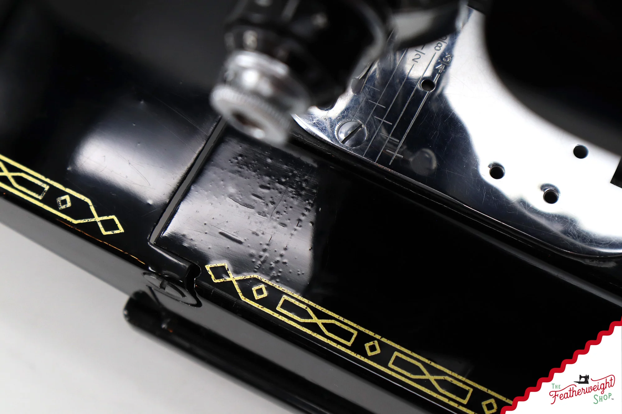 Singer Featherweight 222K Sewing Machine - EJ91108*, 1954 - Image 9