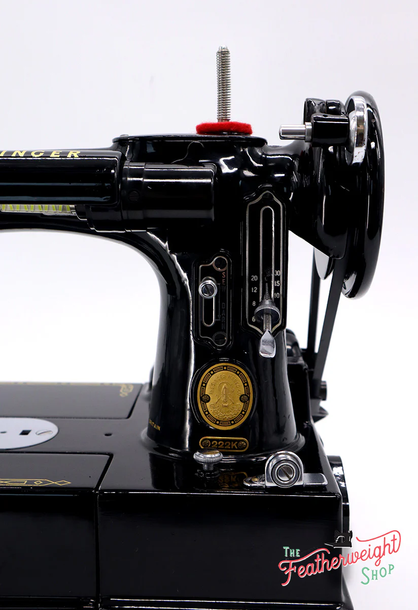 Singer Featherweight 222K Sewing Machine EK3213** - Image 19