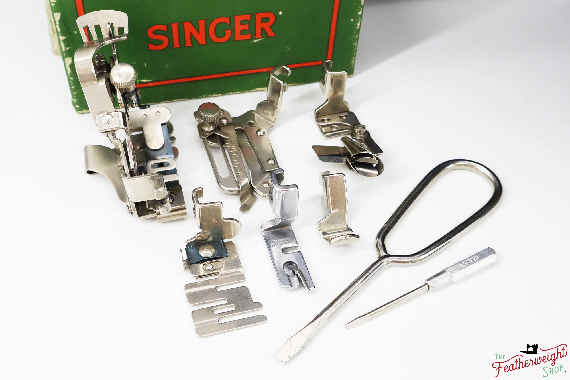 Singer Featherweight 222K Sewing Machine - EK3231**, 1955 - Image 18