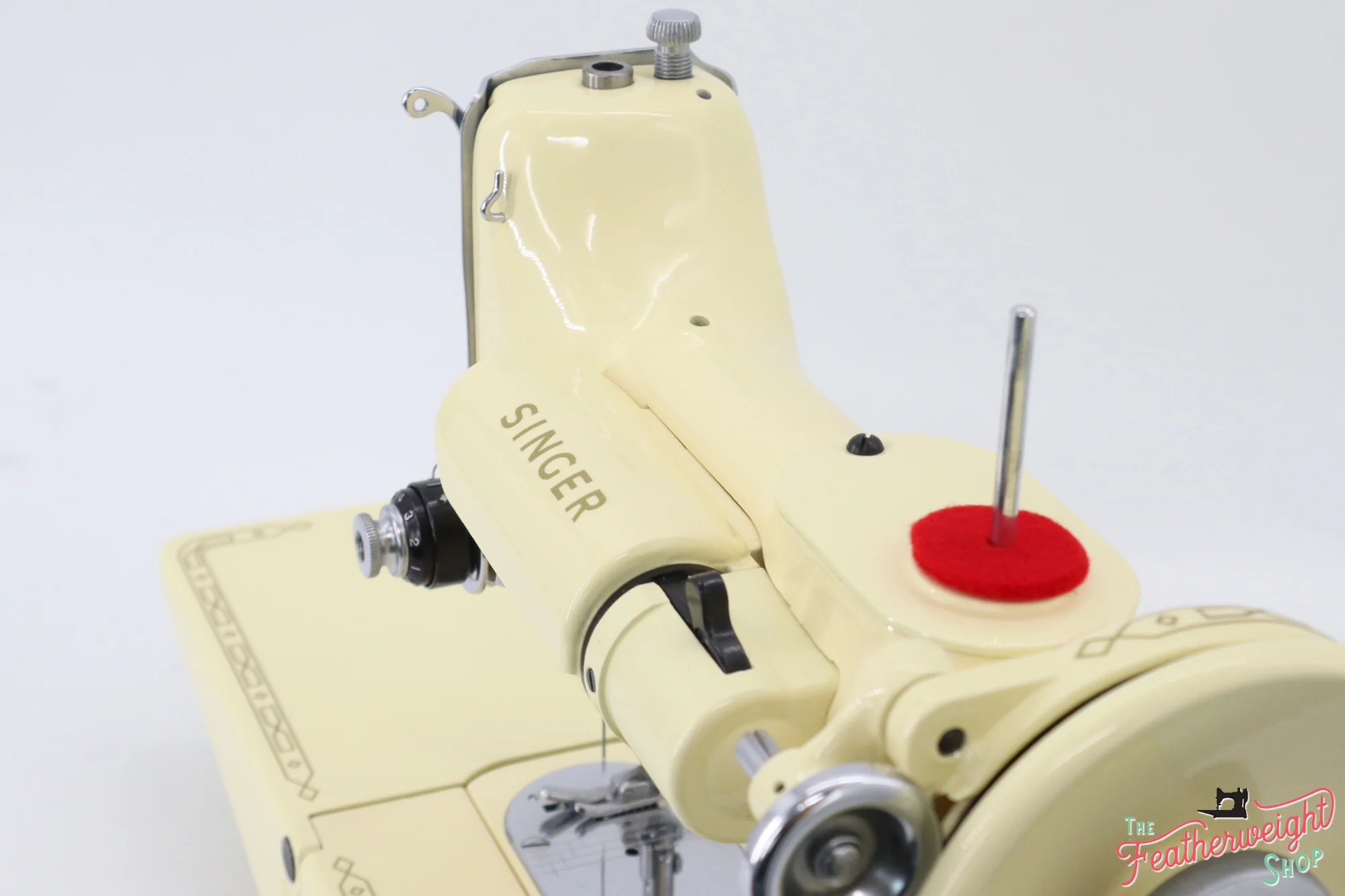 Singer Featherweight 222K Sewing Machine EK3238** - Fully Restored in 'Sugar Cookie' - Image 14