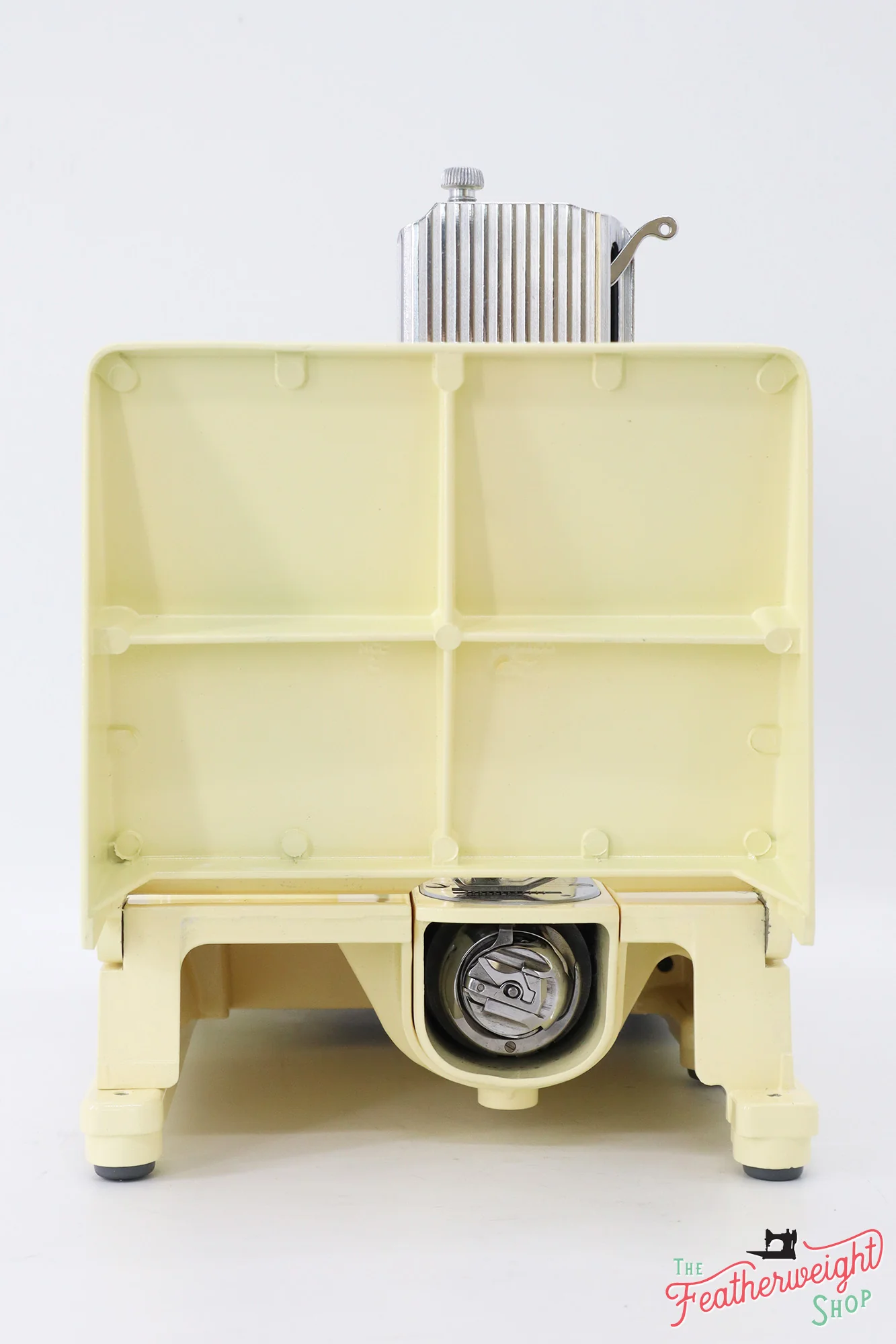 Singer Featherweight 222K Sewing Machine EK3238** - Fully Restored in 'Sugar Cookie' - Image 6