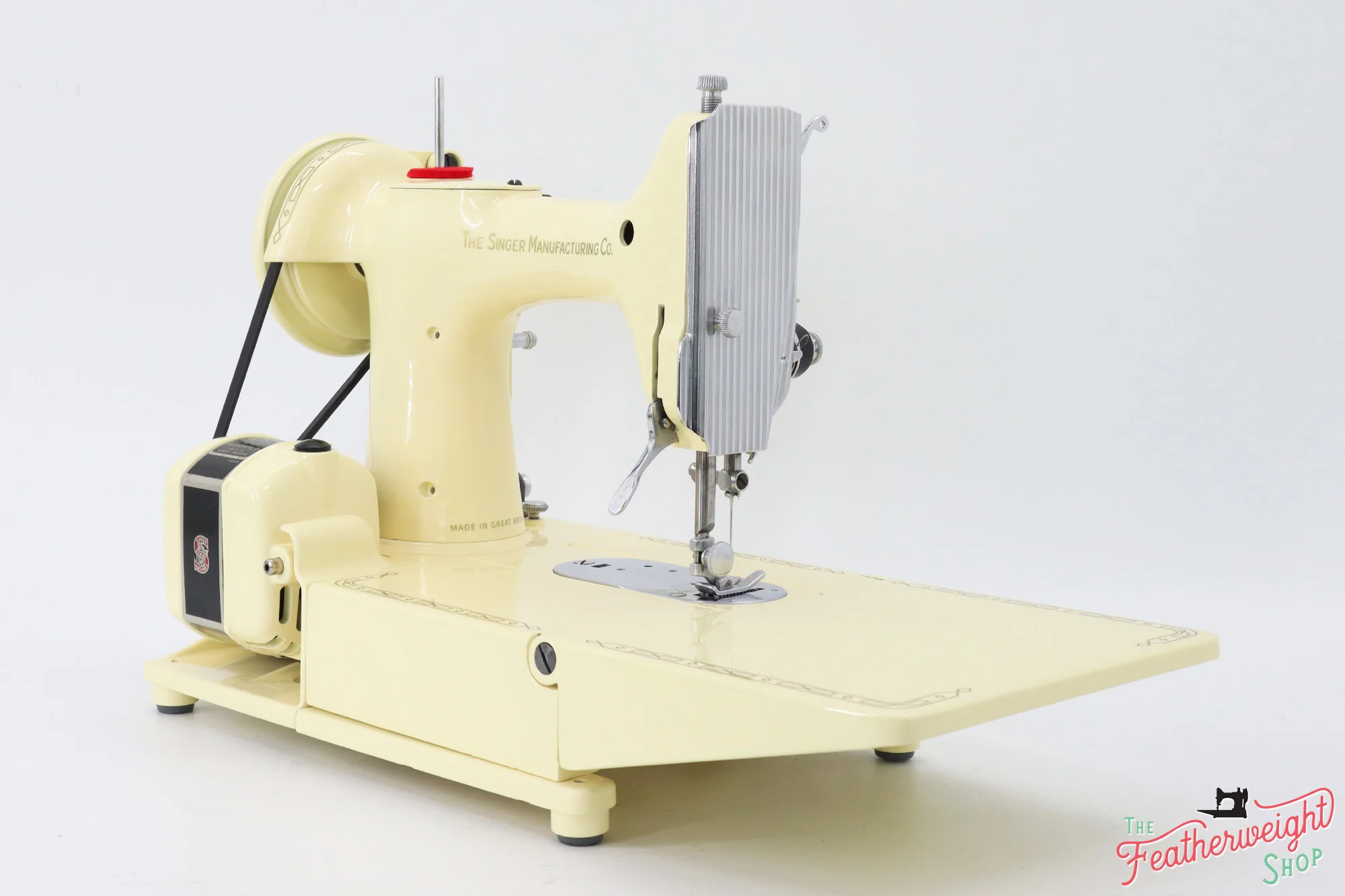 Singer Featherweight 222K Sewing Machine EK3238** - Fully Restored in 'Sugar Cookie' - Image 7
