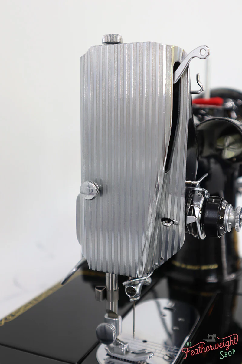 Singer Featherweight 222K Sewing Machine EK3247** - Image 14