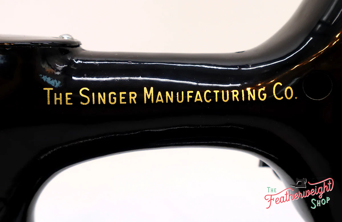 Singer Featherweight 222K Sewing Machine EK325*** - Image 15