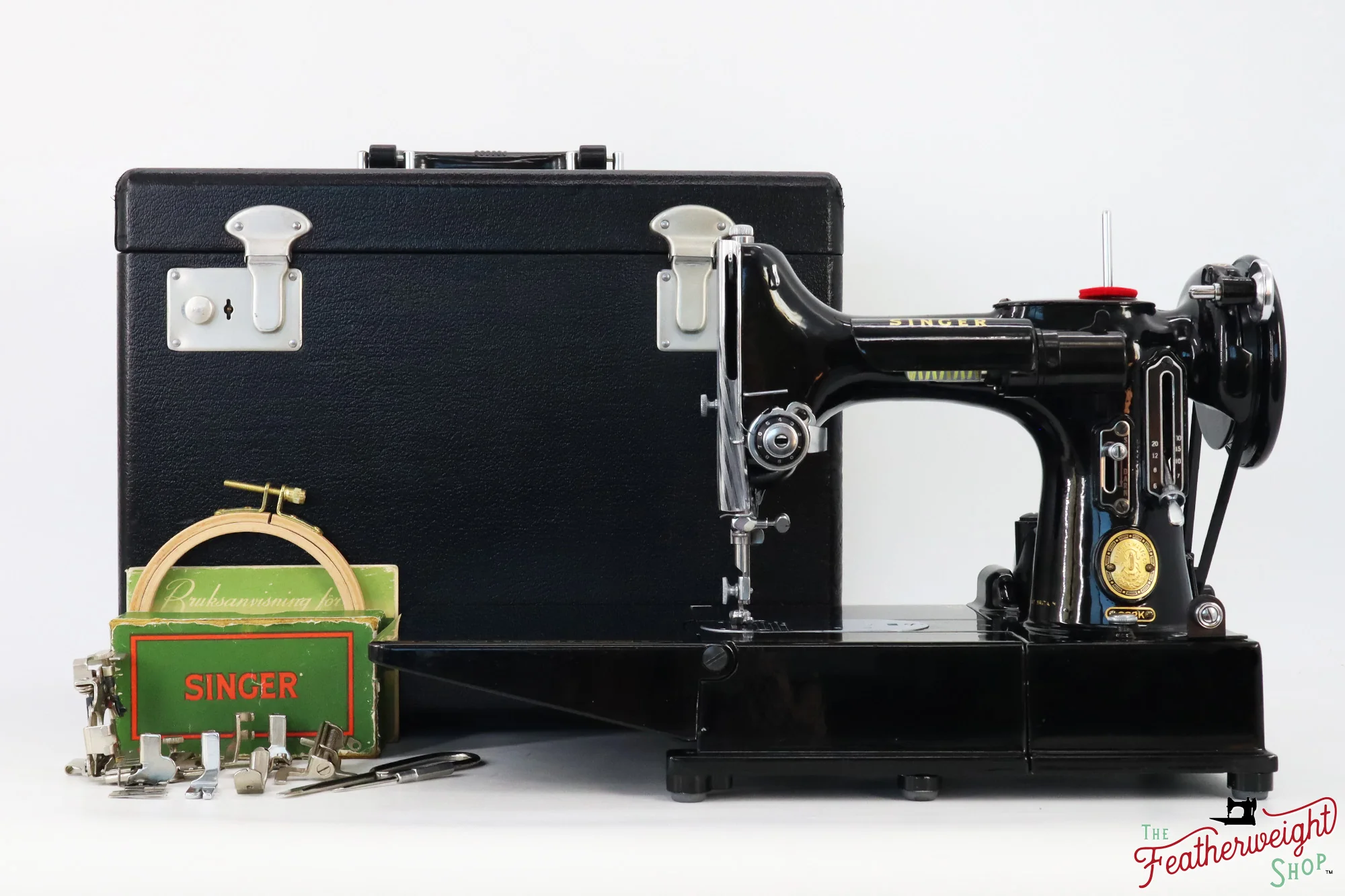 Singer Featherweight 222K Sewing Machine - EK3277**, 1955 - Image 2